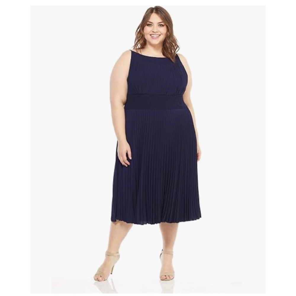 Maggy London Women's Crepe Smocked Pleated Sun Dress Size 18 W - Picture 3 of 11